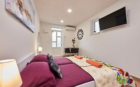 Studio apartment Bašćan